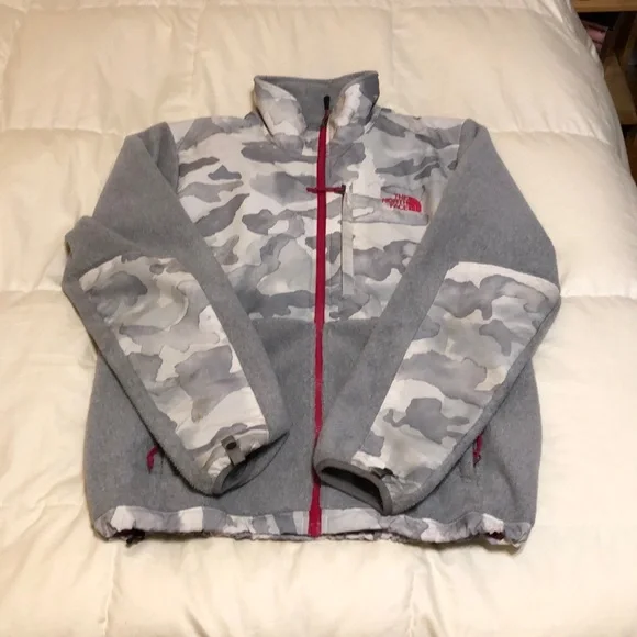 ๐ฅ LOWEST PRICE (stains) - Picture 1 of 17